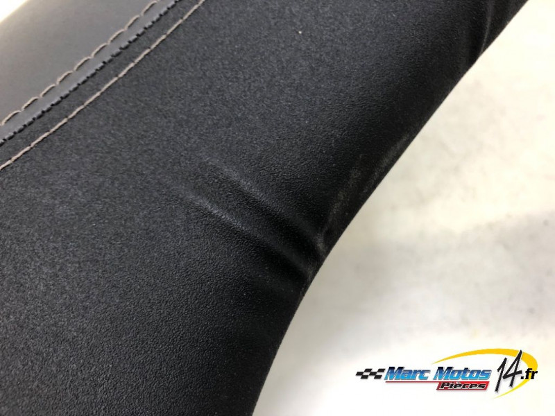 SELLE AVANT SUZUKI 800 GSX-8S A2 2023