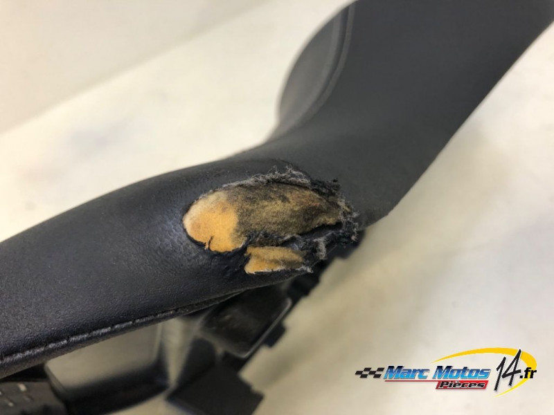 SELLE AVANT SUZUKI 800 GSX-8S A2 2023