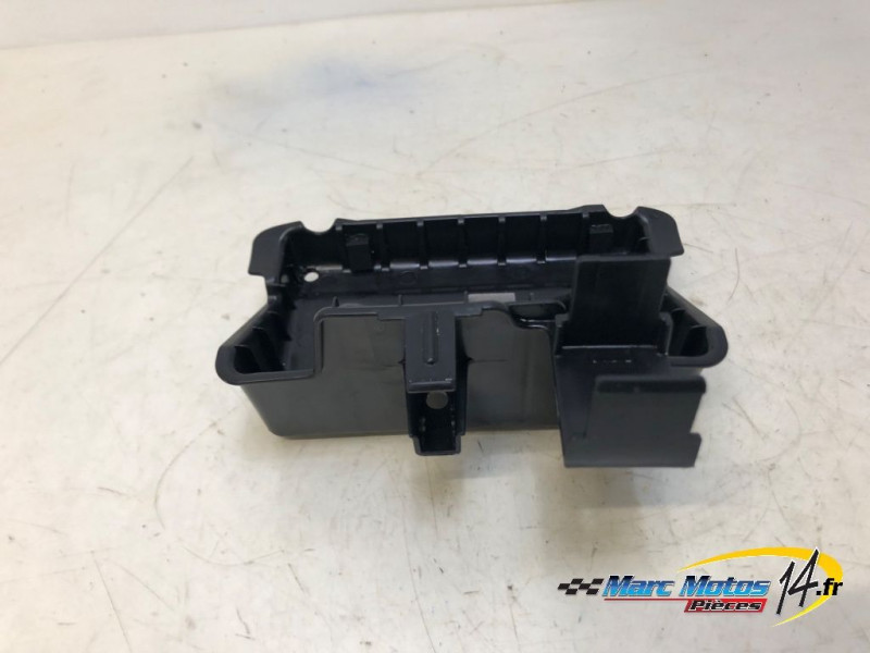 SUPPORT BATTERIE SUZUKI 800 GSX-8S A2 2023