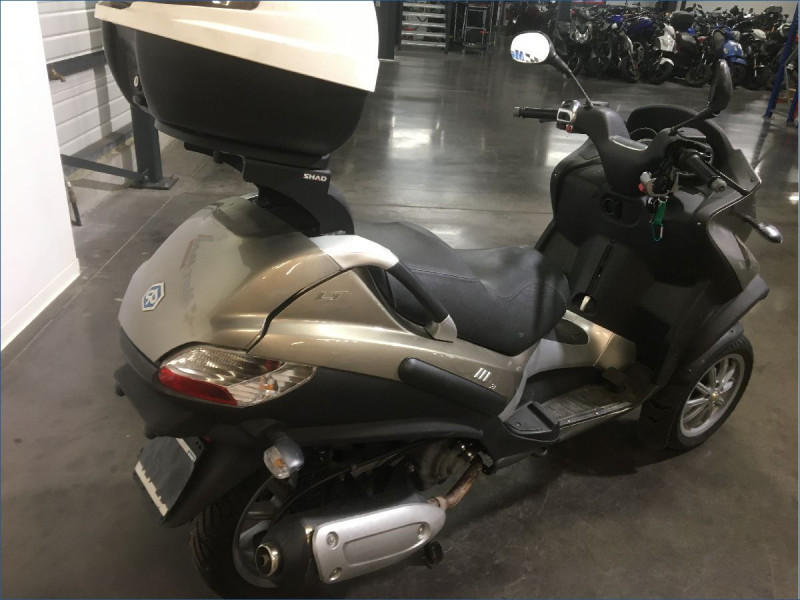 PIAGGIO 250 MP3 LT