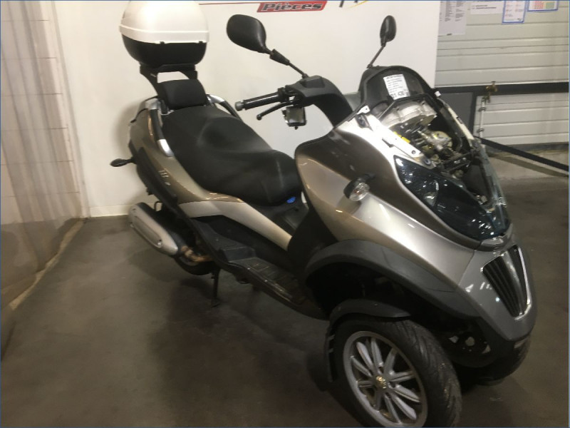 PIAGGIO 250 MP3 LT