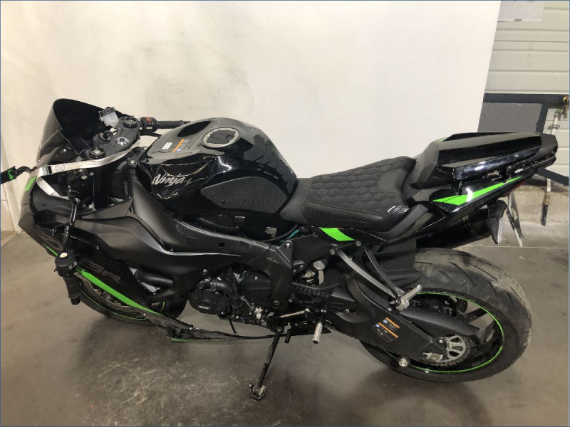 KAWASAKI ZX6R 636 