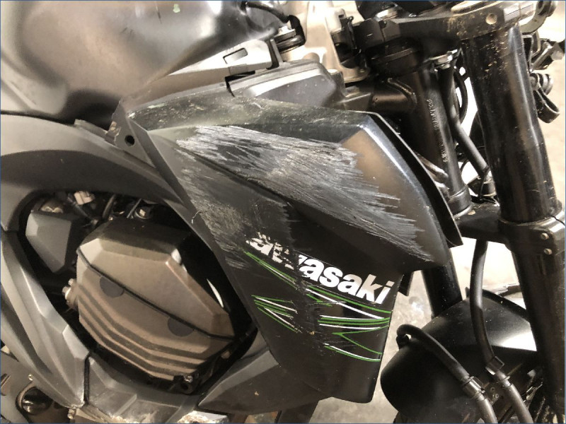KAWASAKI Z800 