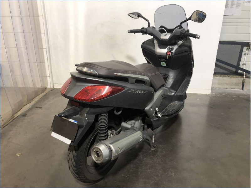 YAMAHA 125 XMAX 
