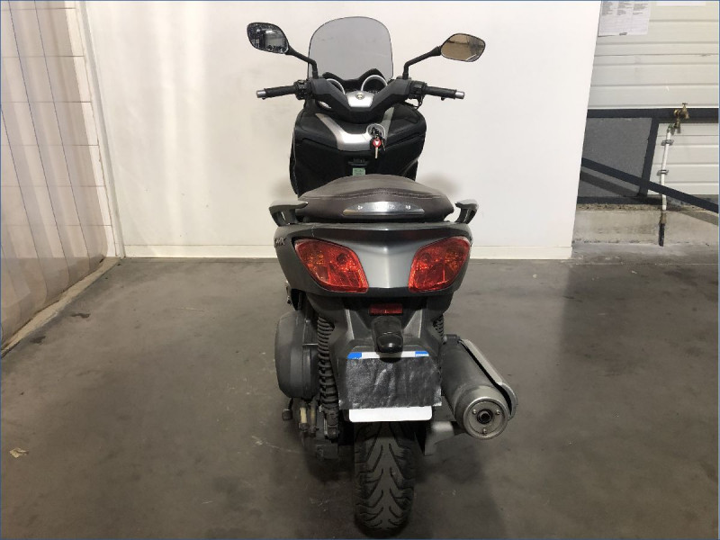 YAMAHA 125 XMAX 