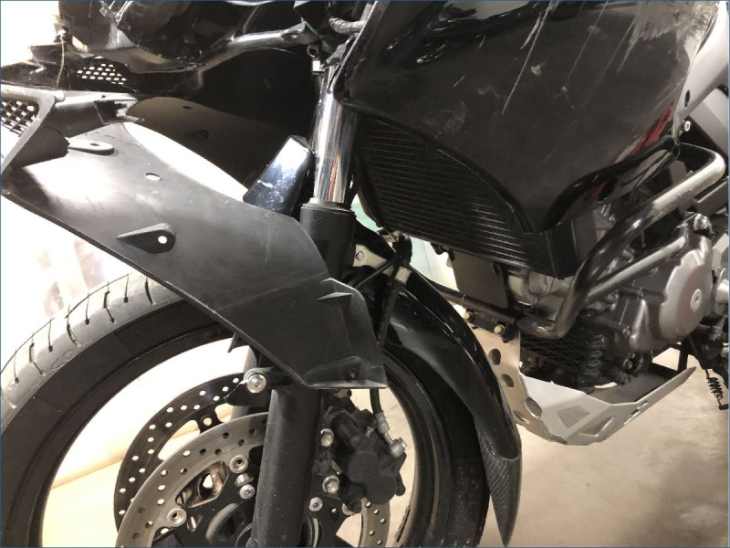 SUZUKI 650 DL VSTROM 