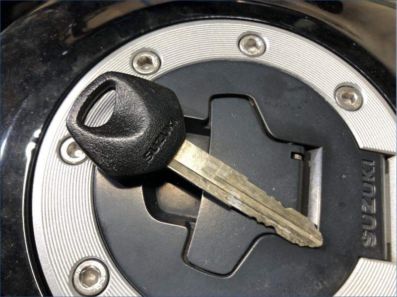 SUZUKI 650 DL VSTROM 