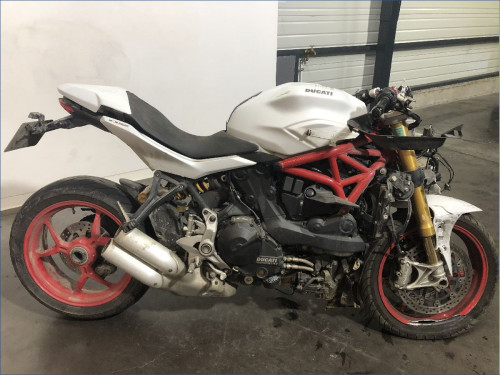 DUCATI 939 SUPERSPORT S