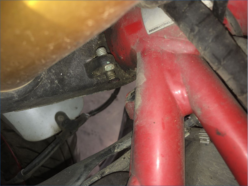 DUCATI 939 SUPERSPORT S