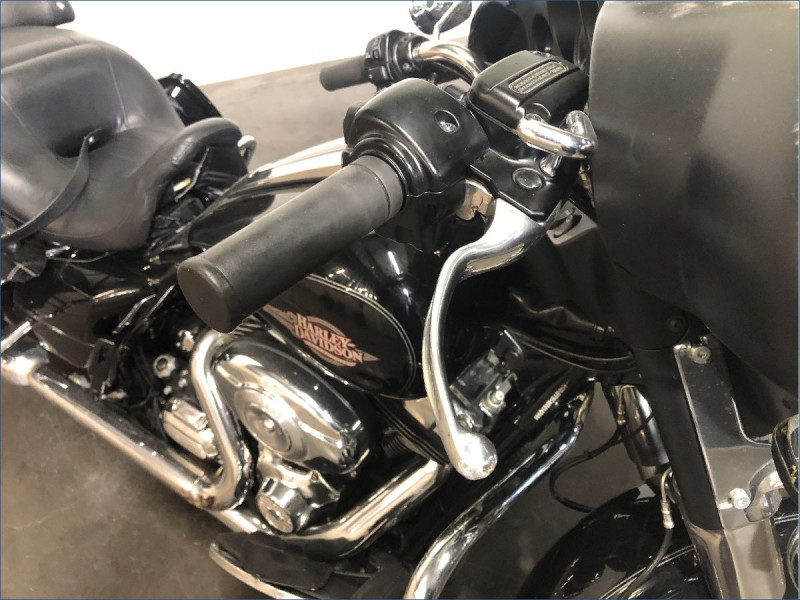 HARLEY-DAVIDSON 1690 ELECTRA GLIDE CLASSIC