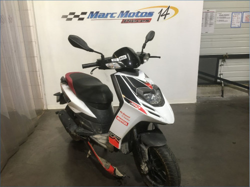 APRILIA 50 SR MOTARD