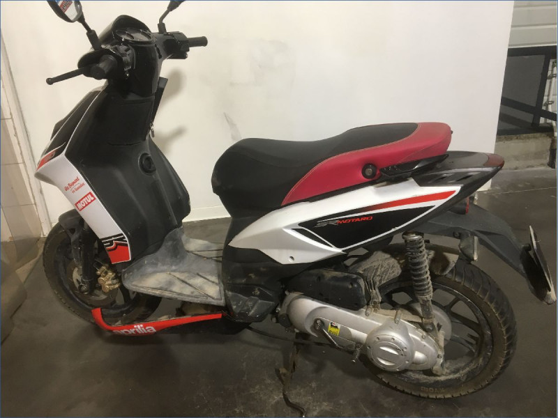 APRILIA 50 SR MOTARD