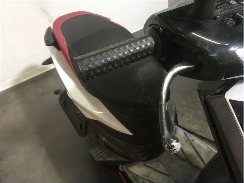 APRILIA 50 SR MOTARD