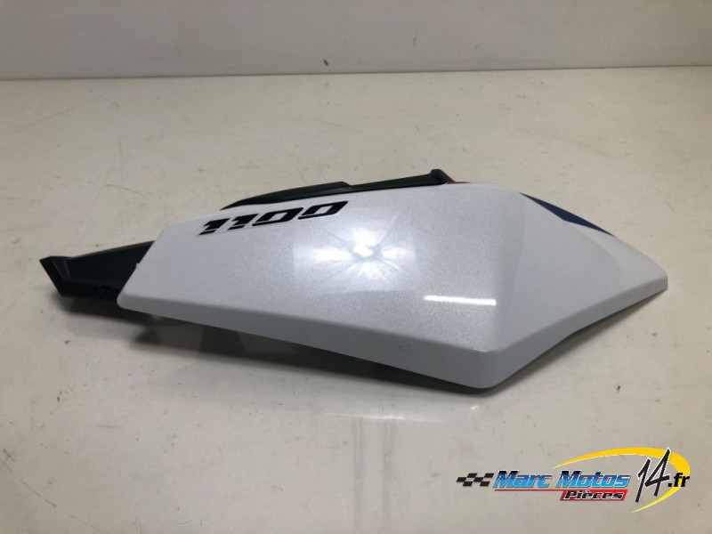 CACHE LATERAL DROIT HONDA 1100 AFRICA TWIN 2021