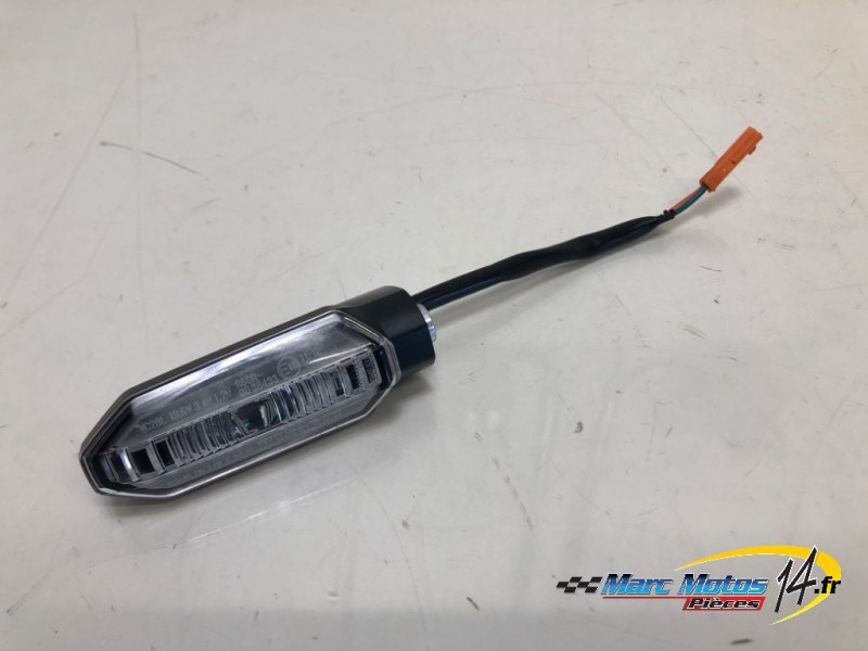 CLIGNOTANT AVANT GAUCHE HONDA 1100 AFRICA TWIN 2021