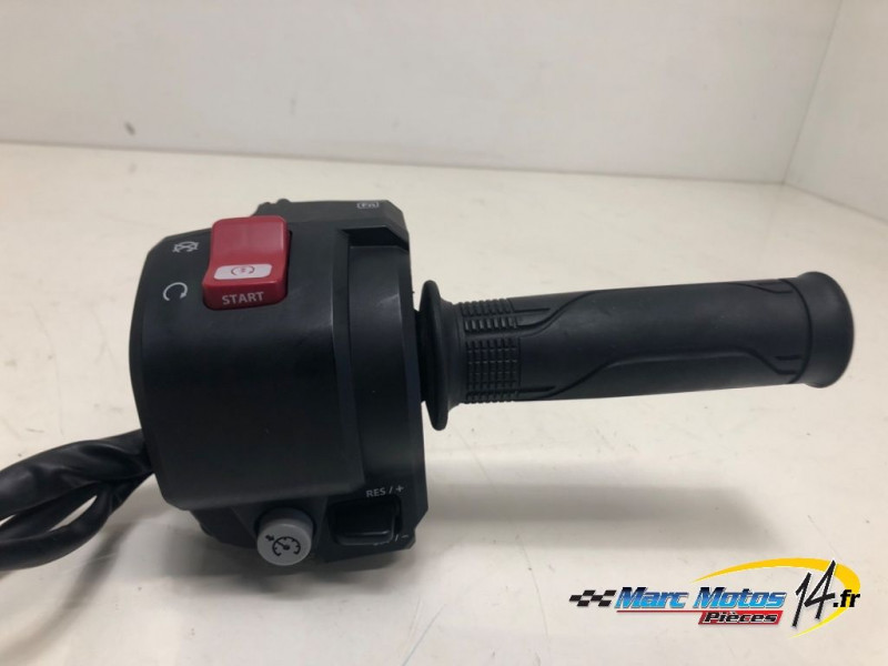 COMMODO DROIT HONDA 1100 AFRICA TWIN 2021