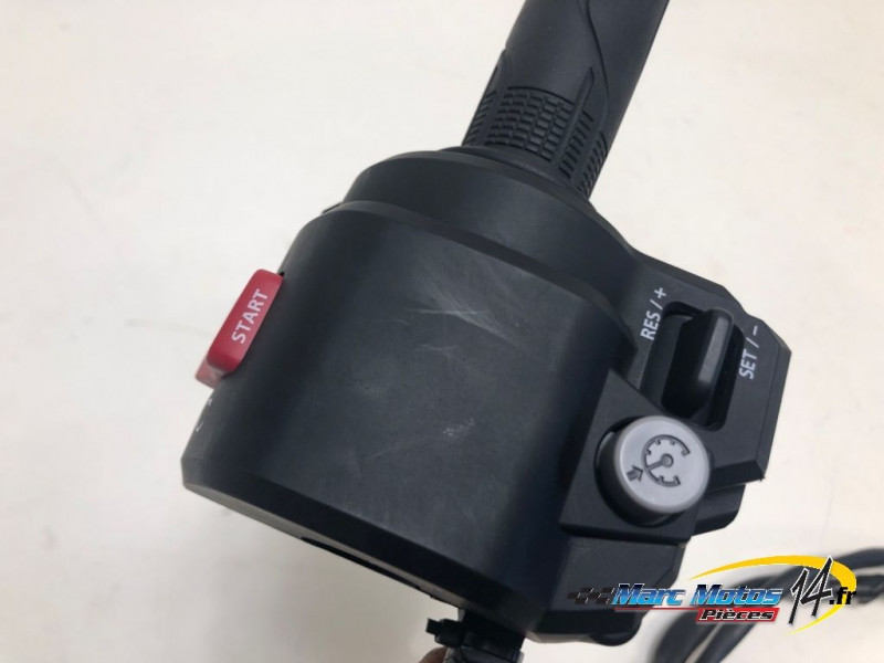 COMMODO DROIT HONDA 1100 AFRICA TWIN 2021