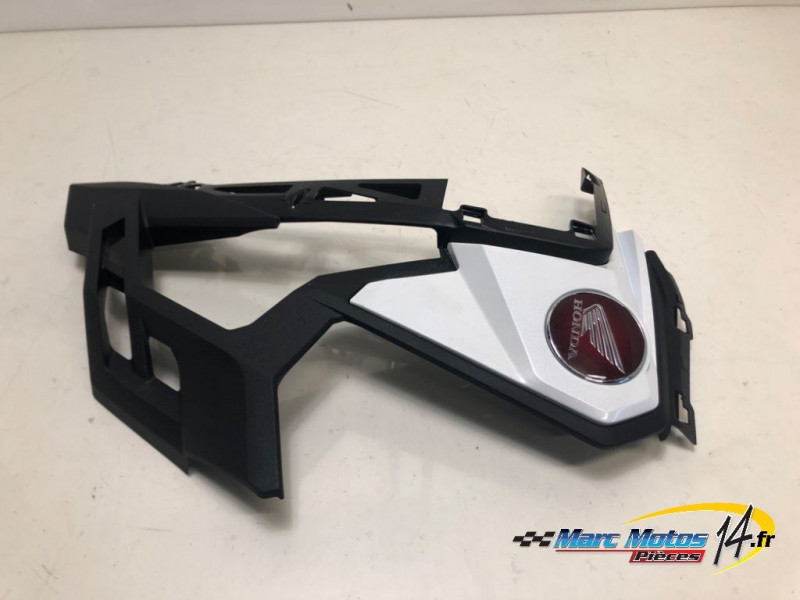 ECOPE DE RADIATEUR DROITE HONDA 1100 AFRICA TWIN 2021