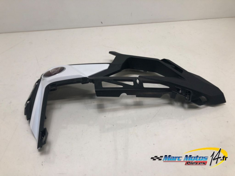 ECOPE DE RADIATEUR DROITE HONDA 1100 AFRICA TWIN 2021