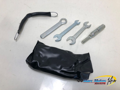 TROUSSE A OUTILS HONDA 1100 AFRICA TWIN 2021
