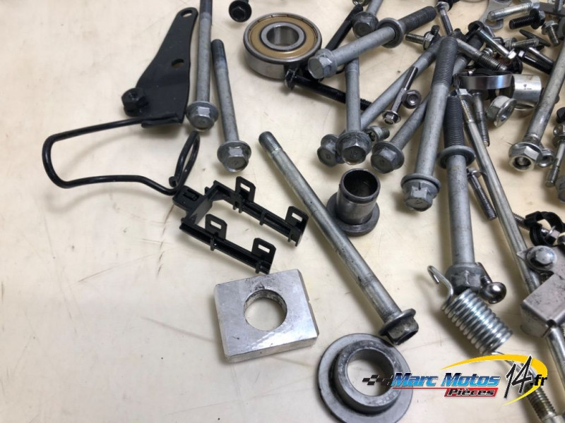 VISSERIE HONDA 1100 AFRICA TWIN 2021