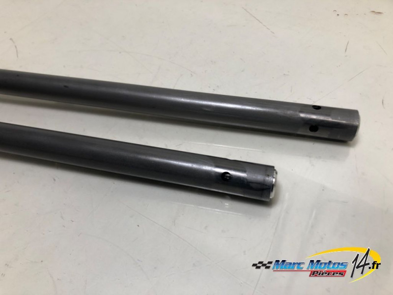 INTERIEUR DE FOURCHE HONDA 1100 AFRICA TWIN 2021