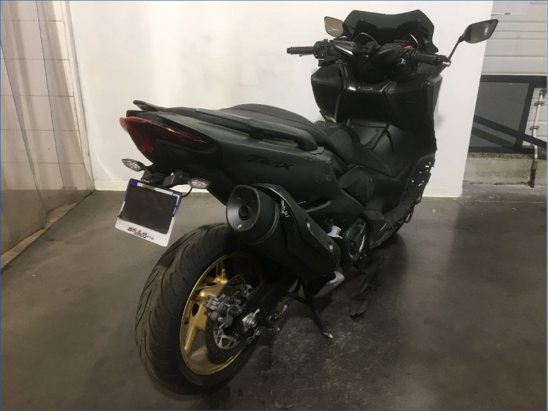 YAMAHA 560 TMAX 