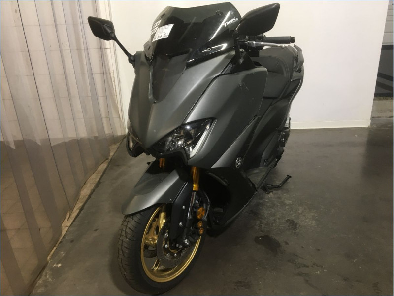 YAMAHA 560 TMAX 