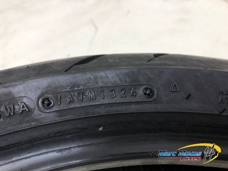 DUNLOP SPORTMAX GPR-300 110/70-17