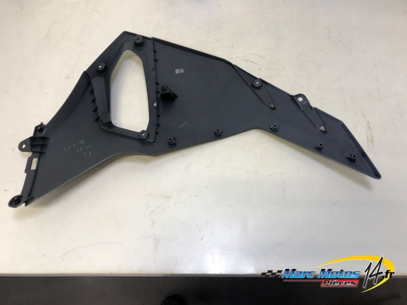FLANC DE CARENAGE GAUCHE KAWASAKI 500 NINJA 2025