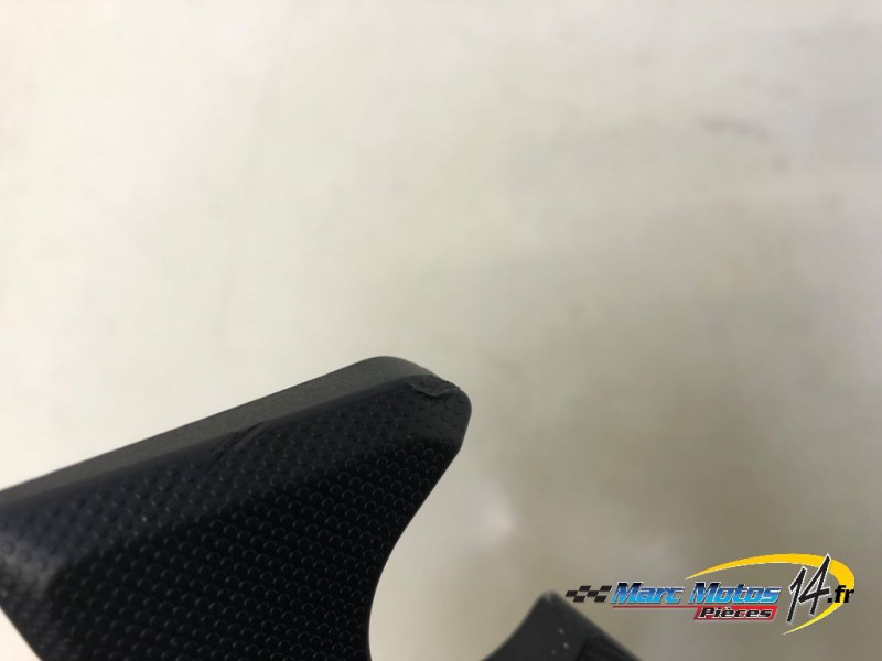 HABILLAGE DE CADRE DROIT KAWASAKI 500 NINJA 2025