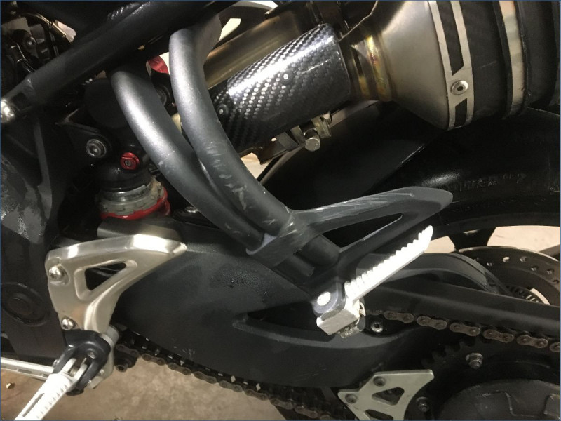 TRIUMPH 1050 SPEED TRIPLE 