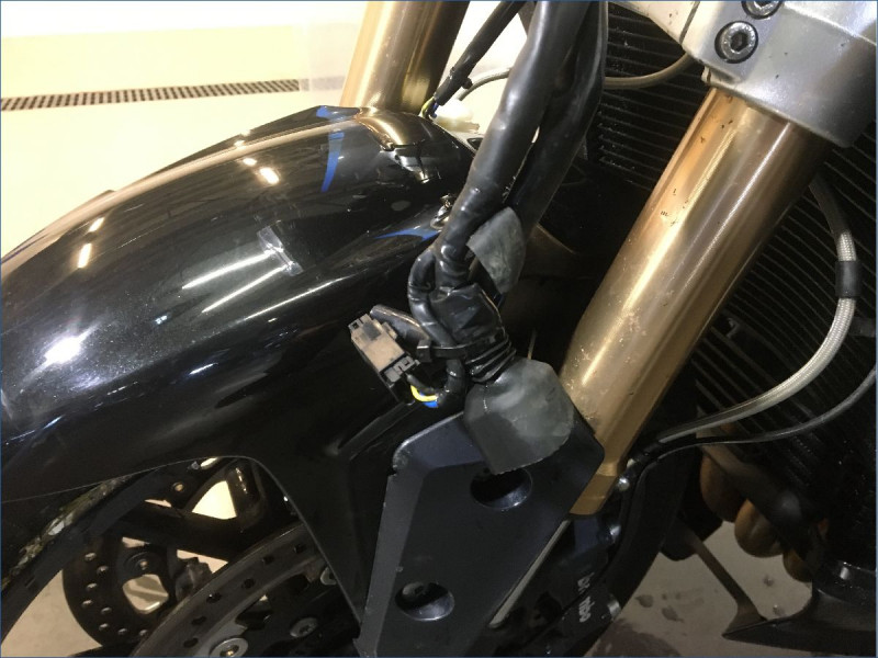 TRIUMPH 1050 SPEED TRIPLE 