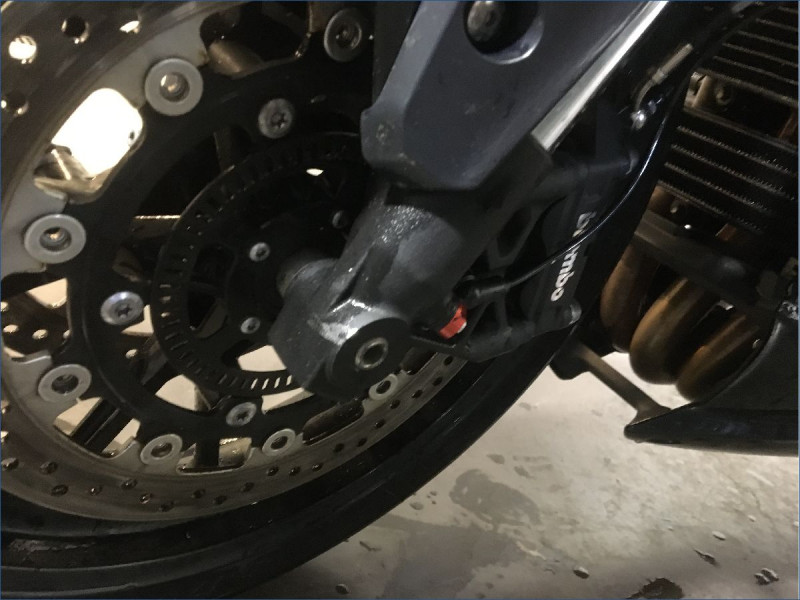 TRIUMPH 1050 SPEED TRIPLE 