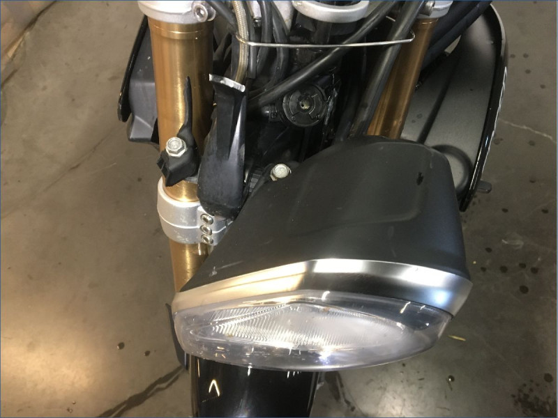 TRIUMPH 1050 SPEED TRIPLE 