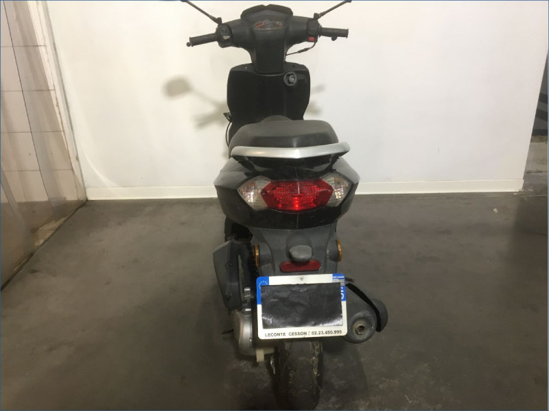 PEUGEOT 50 KISBEE 2T