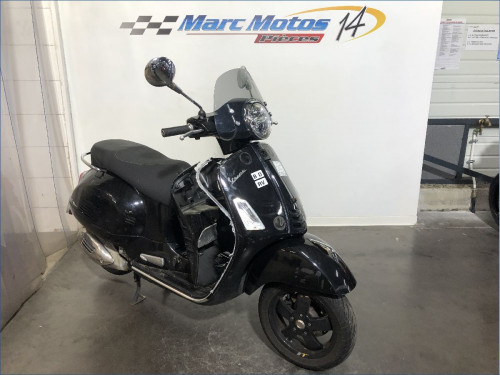 PIAGGIO 300 VESPA GTS 