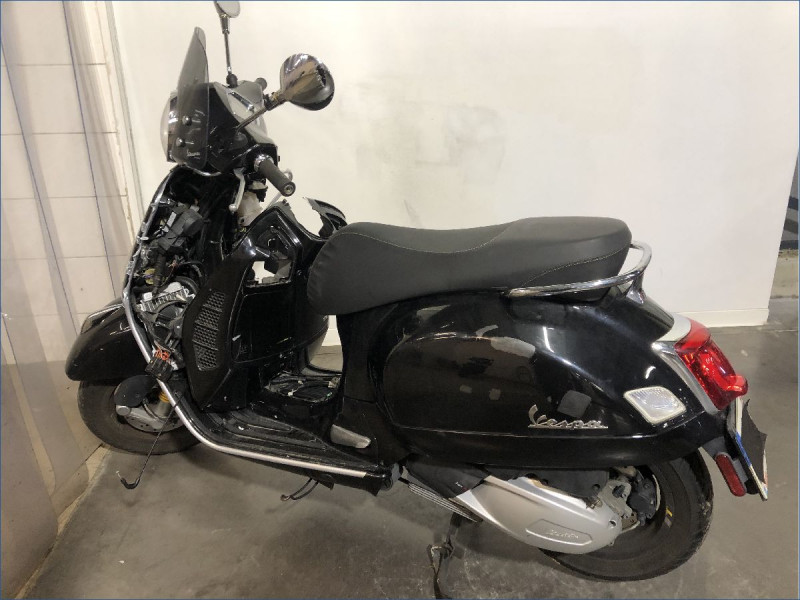 PIAGGIO 300 VESPA GTS 