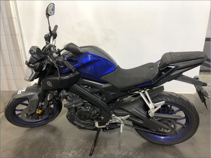YAMAHA MT125 
