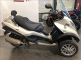 PIAGGIO 300 MP3 HYBRIDE