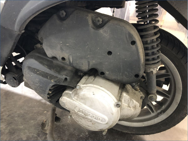 PIAGGIO 300 MP3 HYBRIDE