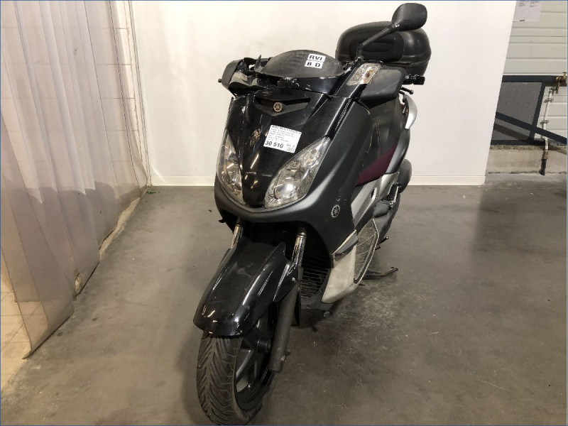 YAMAHA 125 XMAX 