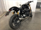 TRIUMPH 1200 THRUXTON RS