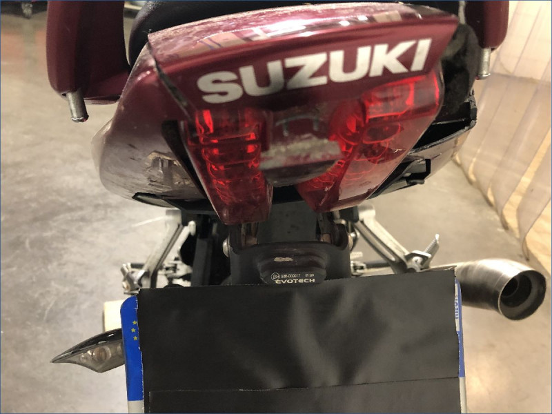 SUZUKI 650 SV N