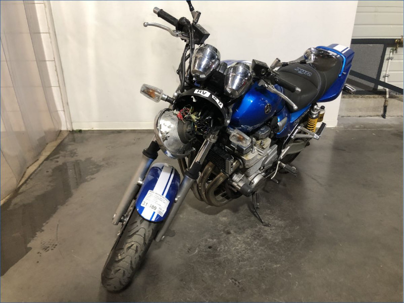 YAMAHA 1300 XJR 