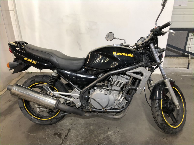 KAWASAKI ER5 