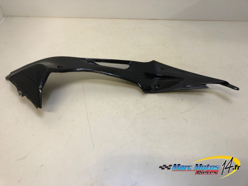 CACHE LATERAL INTERMEDIAIRE DROIT BMW S1000RR 2012
