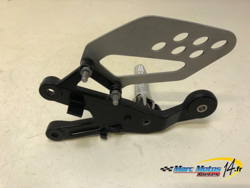 PLATINE AVANT DROITE BMW S1000RR 2012