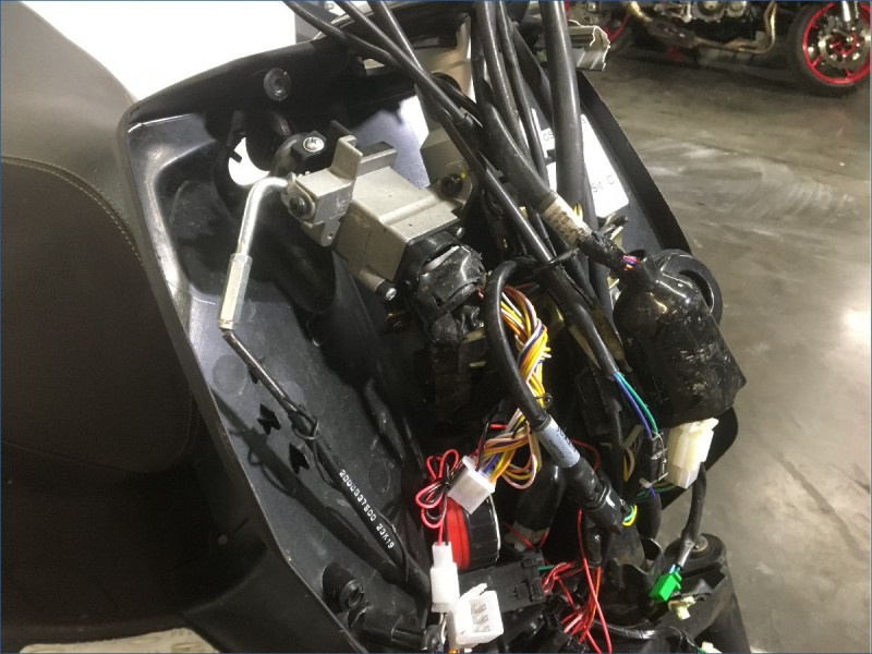 PEUGEOT 50 STREETZONE 4T