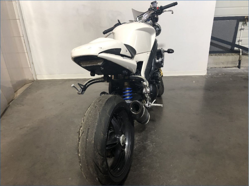 TRIUMPH 1050 SPEED TRIPLE 